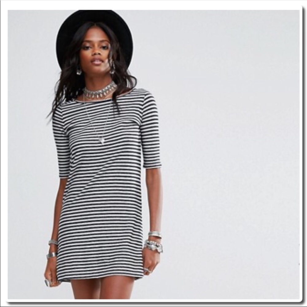 Free People Frenchie Back Cutout Black Com… - Picture 3 of 5